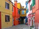 BURANO ACCOSTAMENTI E PROSPETTIVE DI COLORE  (16)