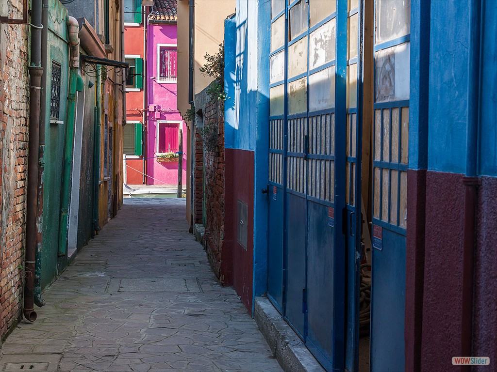 11) BURANO COLOR